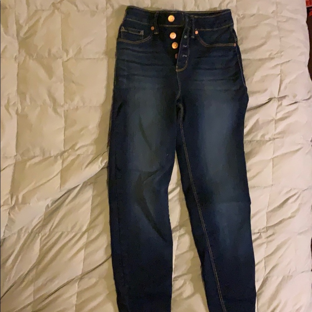 Dark wash skinny jeans!